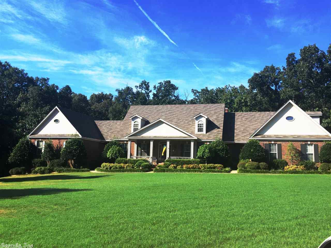 2717 Greensboro Rd Street, Jonesboro, AR 72401