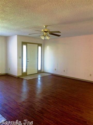 605 Hunters Ridge Drive, Jonesboro, AR 72404