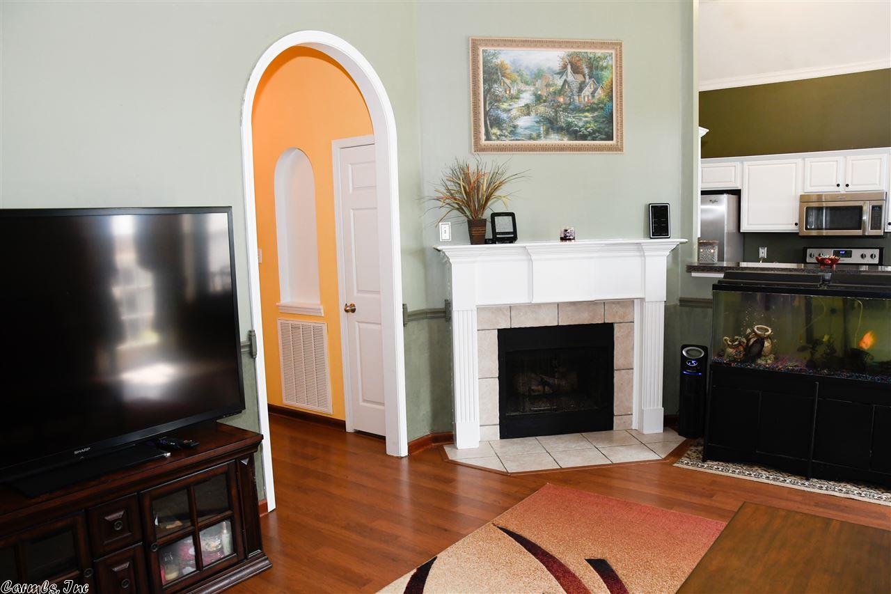 5104 Deerfield, Jonesboro, AR 72404