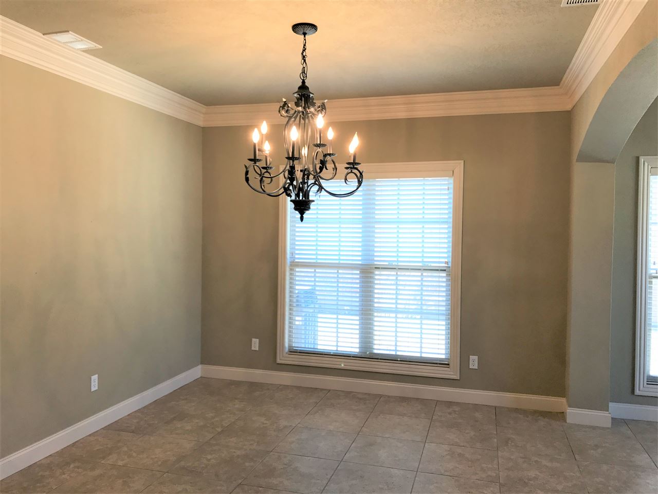 2009 Jamestown, Jonesboro, AR 72404