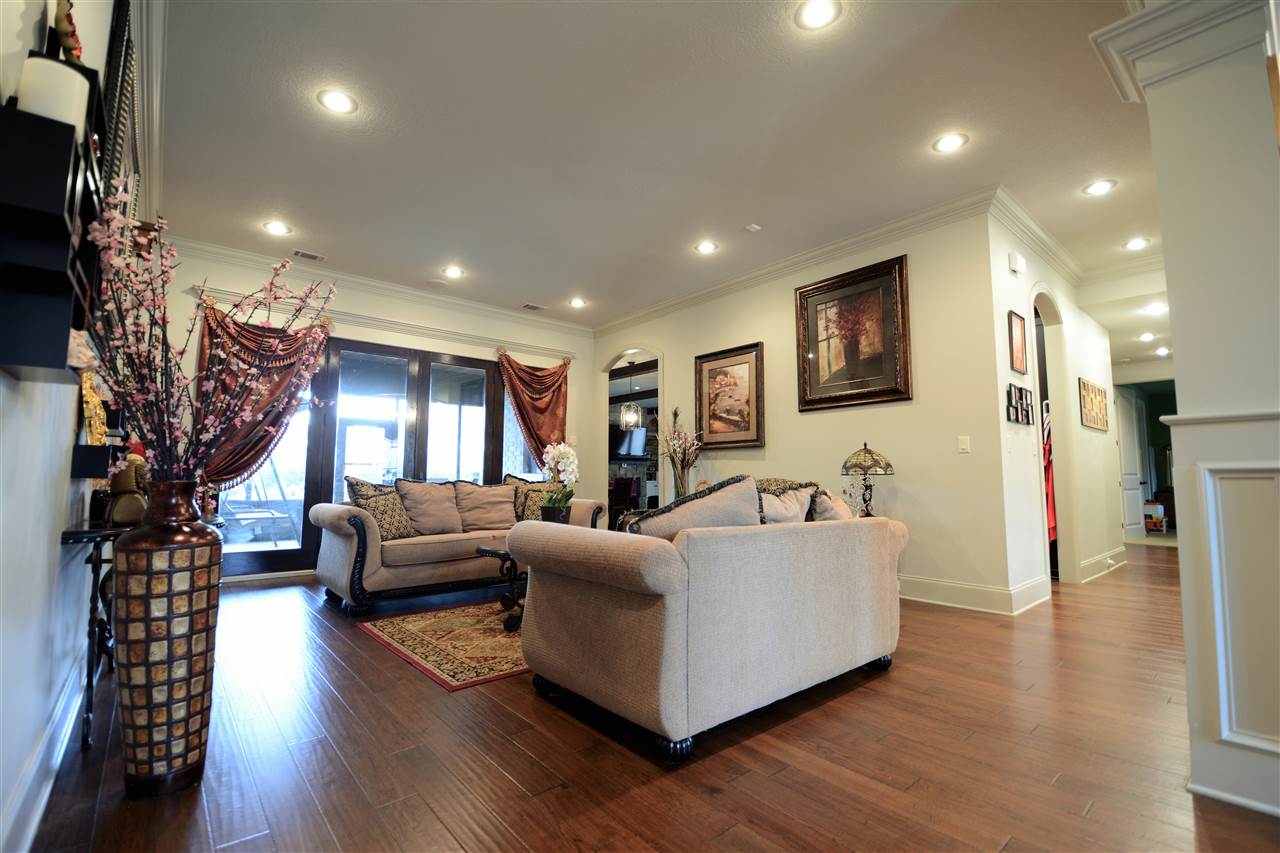 2003 Sloan Lake, Jonesboro, AR 72404