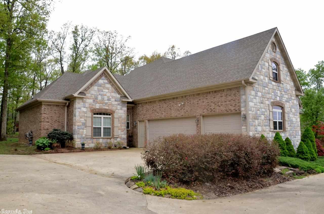 1009 Lake Crest Drive, Jonesboro, AR 72404