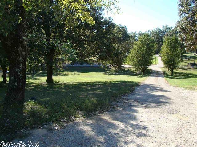 916 Pear St, Black Rock, AR 72415