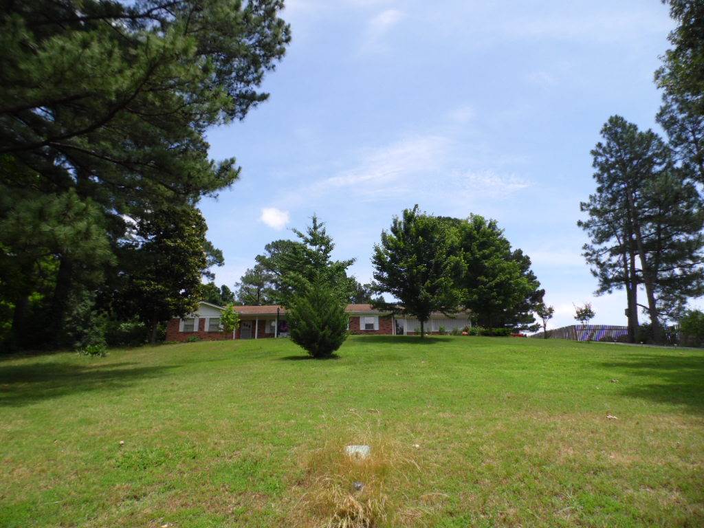 312 N East, Harrisburg, AR 72432