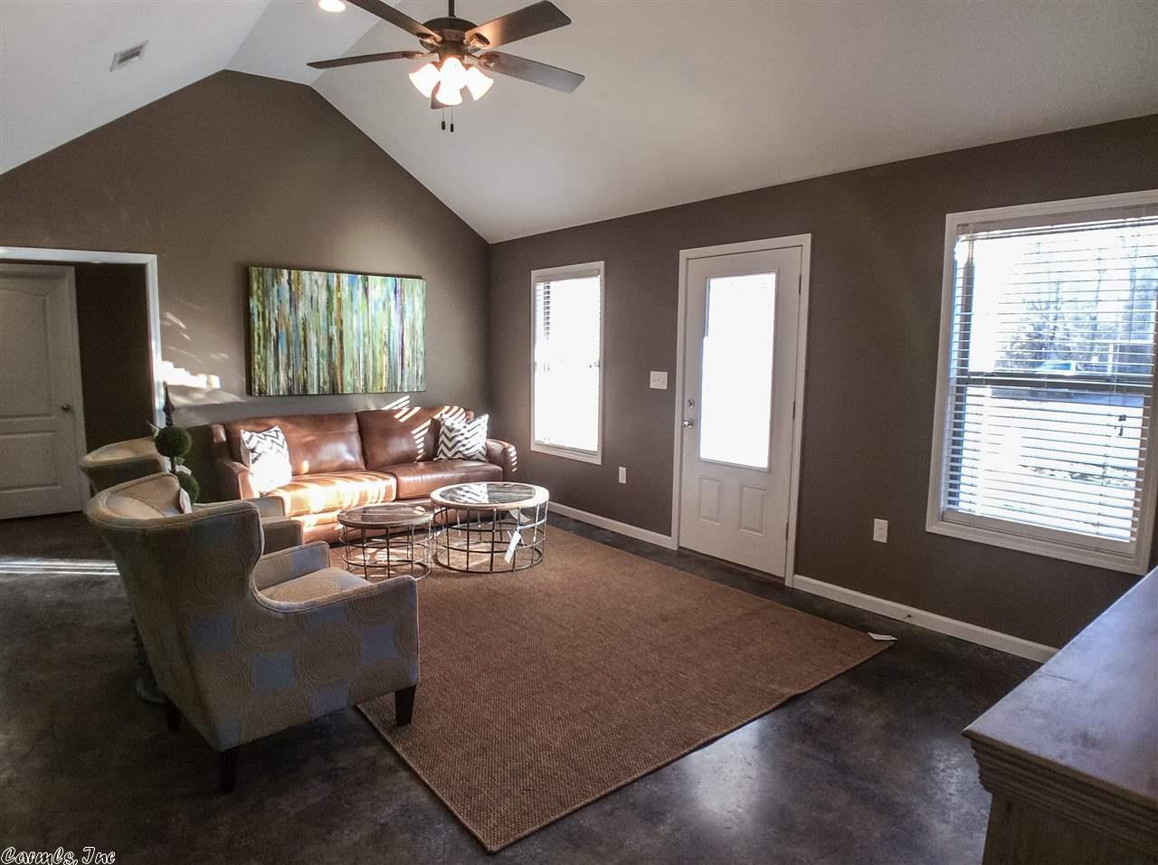 3101 CASE STREET, Paragould, AR 72450