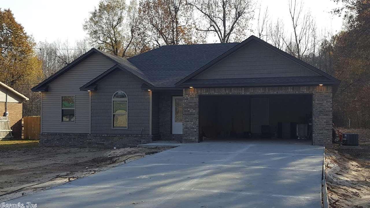 3210 CASE Street, Paragould, AR 72450