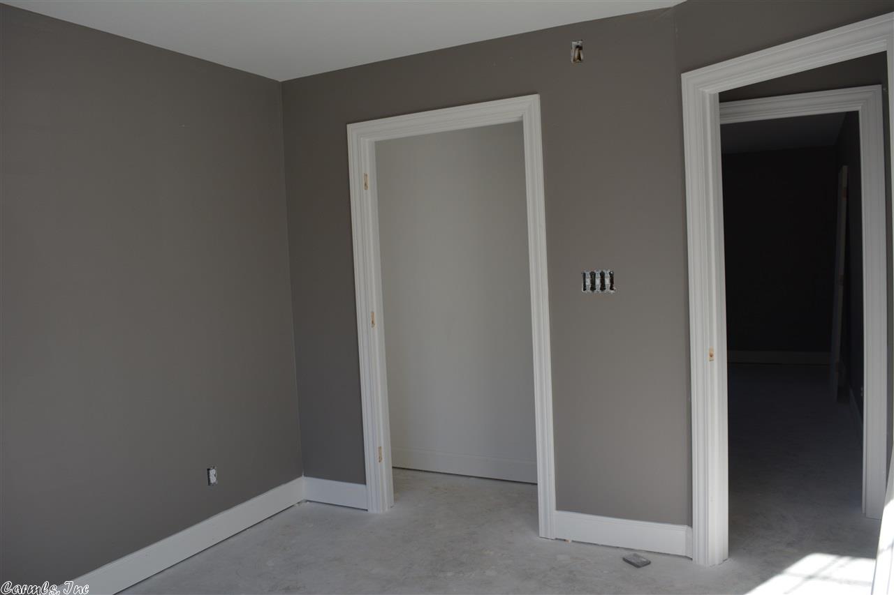 78 GR 759, Paragould, AR 72450