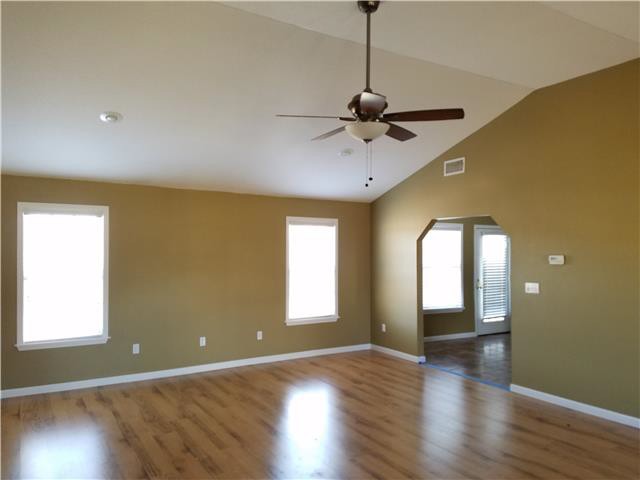2207 N 9 1/2 StParagould, AR, 72450Greene County