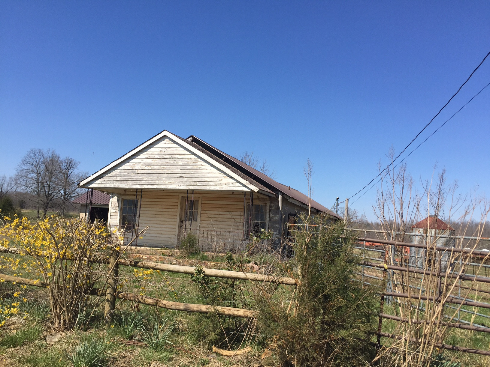 1361 Baker Den Rd., Warm Springs, AR 72478