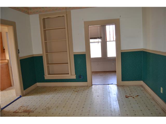 206 Lilly StBatesville, AR, 72501Independence County