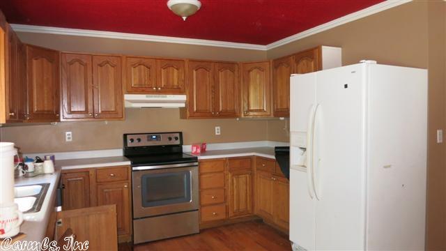 23 Matecumbe Drive, Cherokee Village, AR 72513
