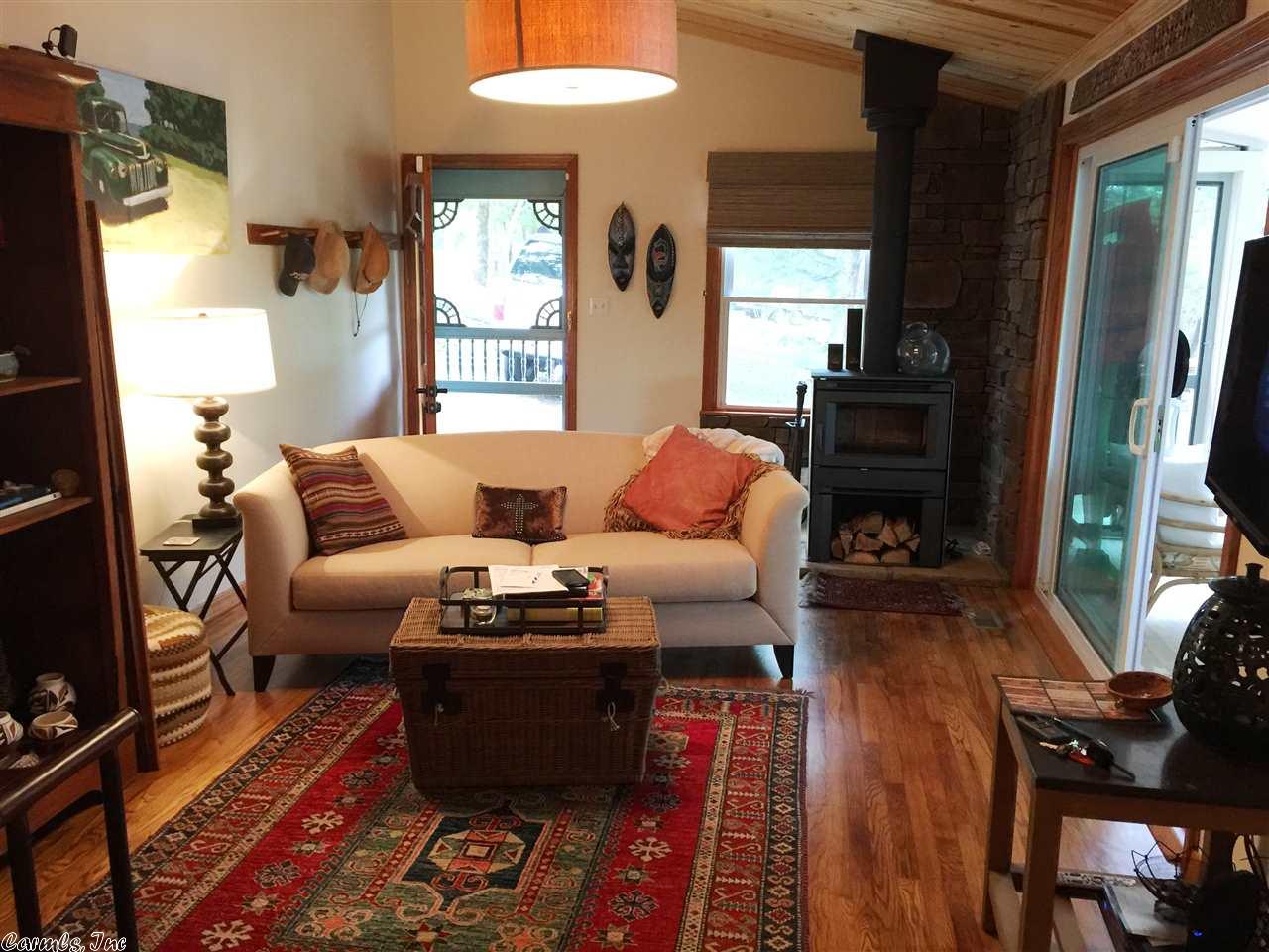 10 E Lakeshore Drive, Cherokee Village, AR 72529