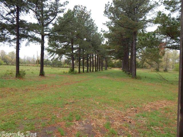 50 Big Creek, Highland, AR 72542
