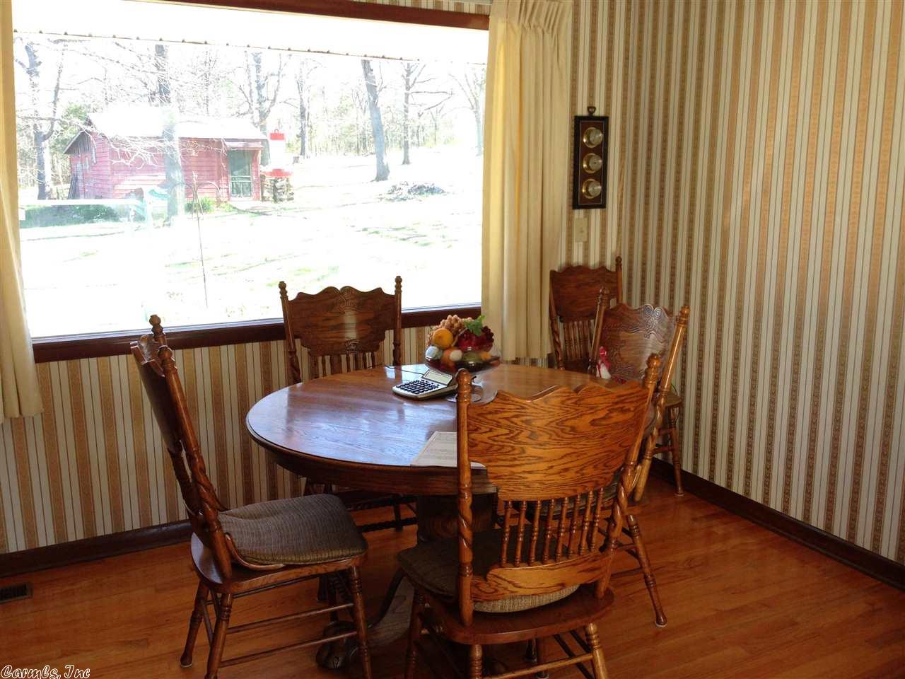 2472 63 Highway, Hardy, AR 72542
