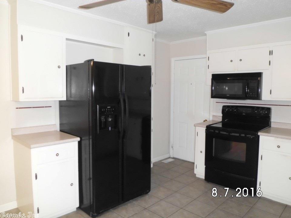 422 Hillcrest Drive, Heber Springs, AR 72543