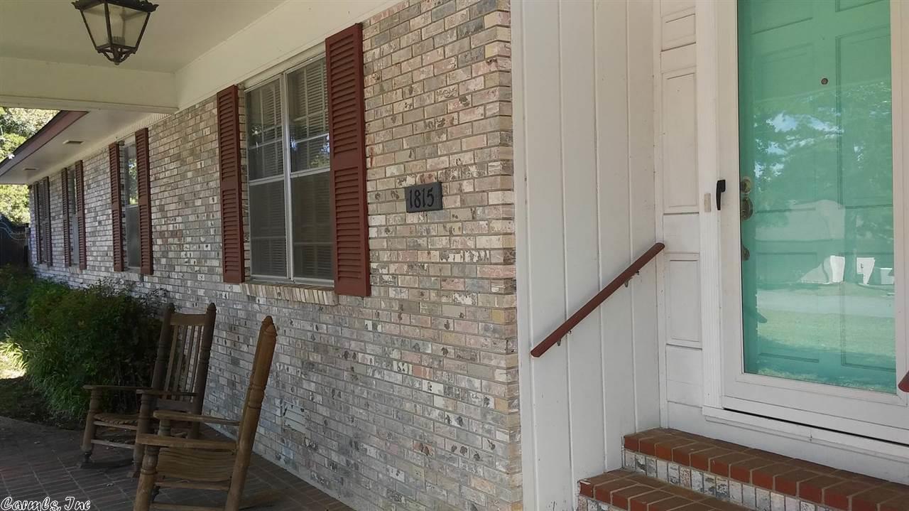 1815 Lakeshore Drive, Heber Springs, AR 72543