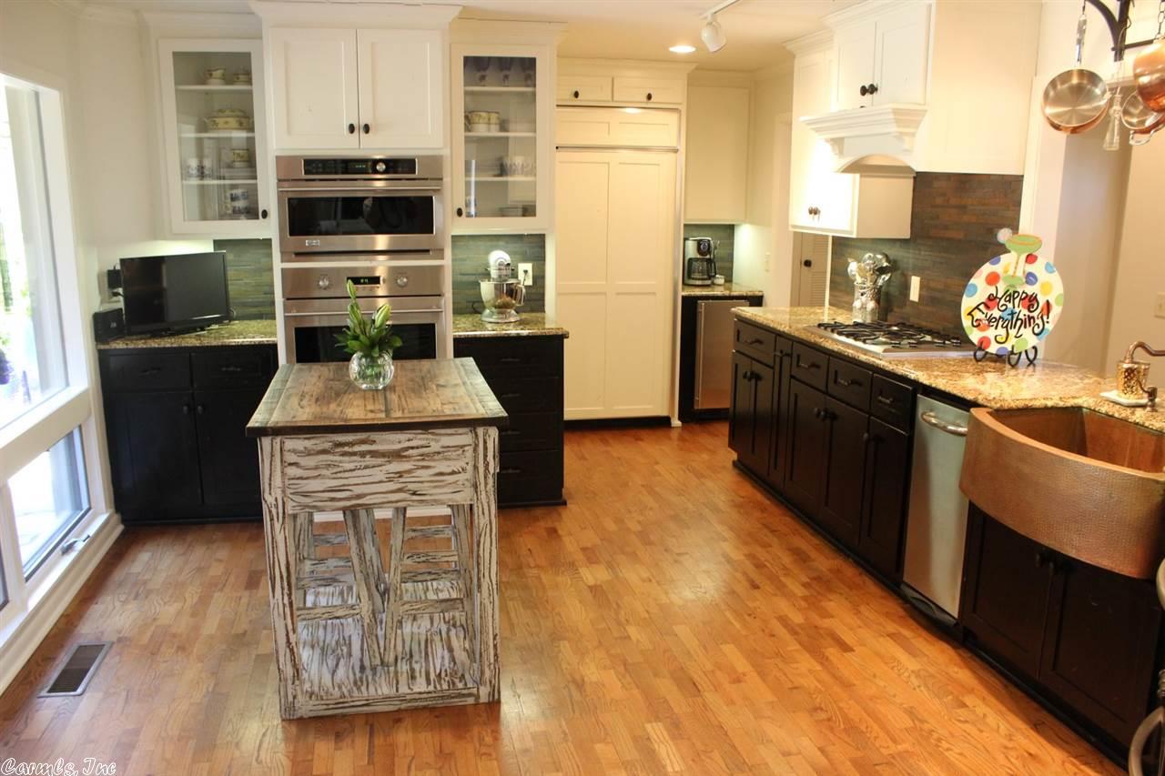 831 Sugar Maple Drive, Heber Springs, AR 72543