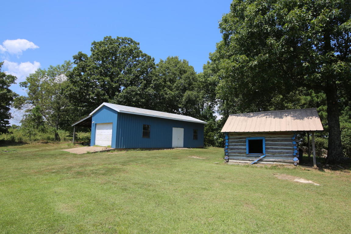 715 Moonlight Rd, Mammoth Spring, AR 72554