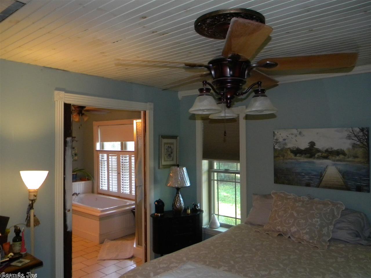 104 Newburg Road, Melbourne, AR 72556