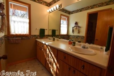 140 Danny Drive, Mountain View, AR 72560