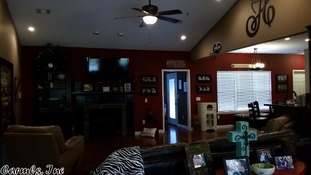 371 Blue Sky RD, Mountain View, AR 72560