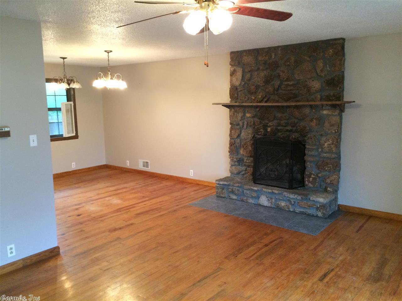 35 Hawthorne Drive, Harrison, AR 72601