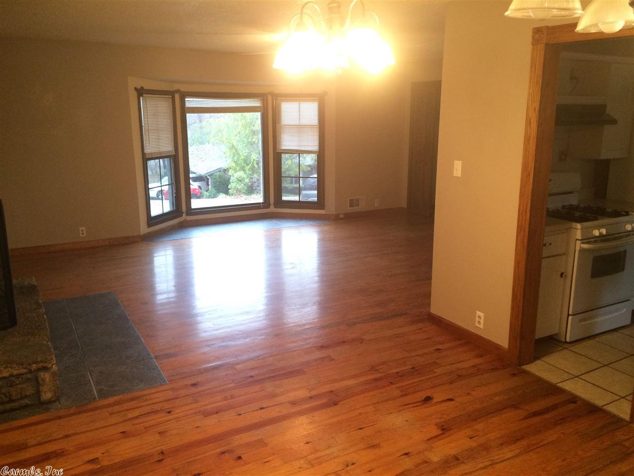 35 Hawthorne Drive, Harrison, AR 72601