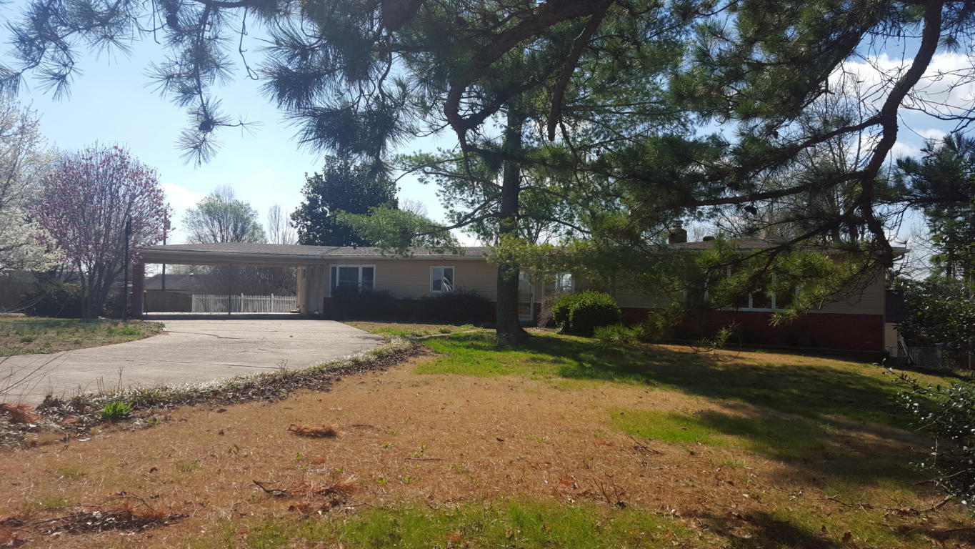 902 W SHERMAN Avenue, Harrison, AR 72601