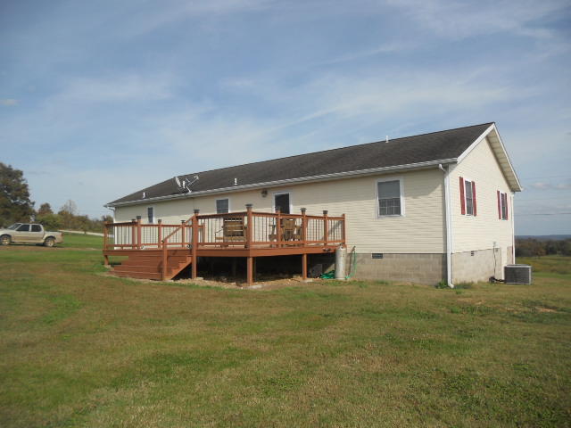 634 Joe Holt Road, Harrison, AR 72601