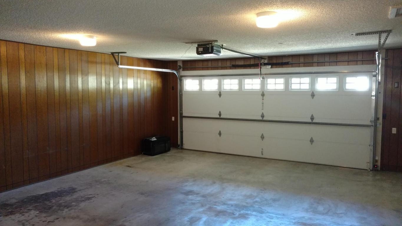 1122 W College, Harrison, AR 72601