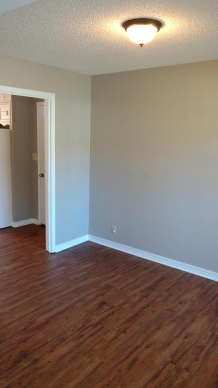 1122 W College, Harrison, AR 72601