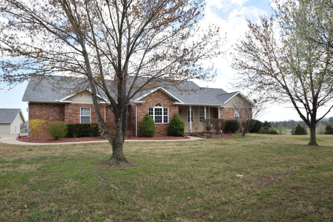 1803 Cottonwood Road, Harrison, AR 72601