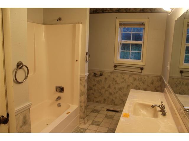 905 North CvHarrison, AR, 72601Boone County