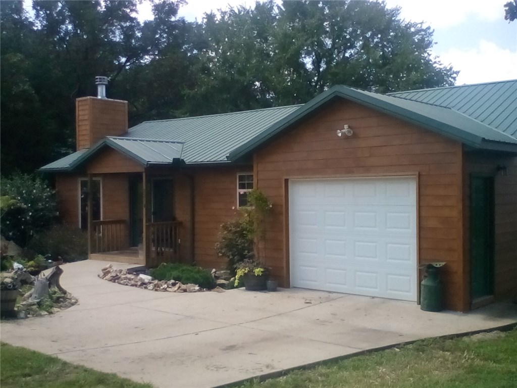 2214 Hwy 143, Berryville, AR 72616