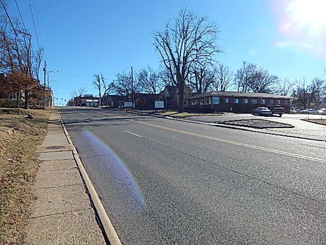 207 N Main Street, Berryville, AR 72616
