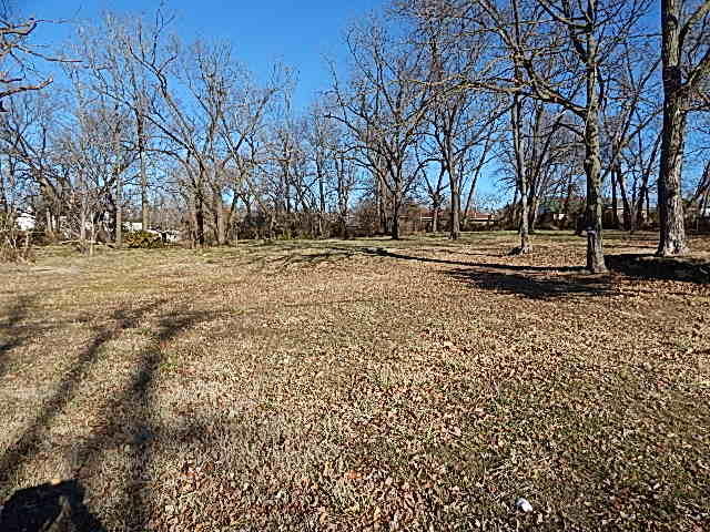 207 N Main Street, Berryville, AR 72616