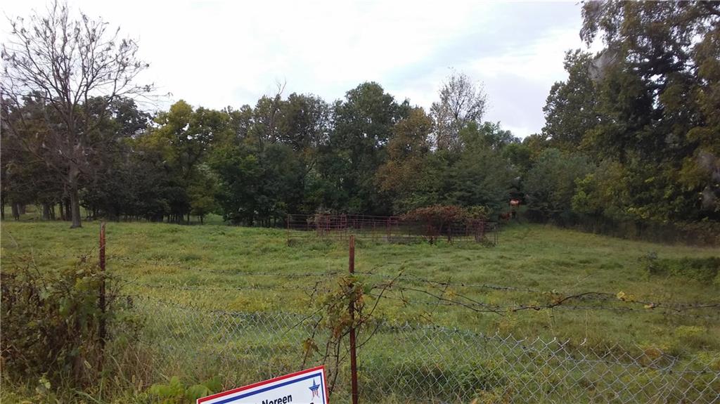 18 County Road 702, Berryville, AR 72616
