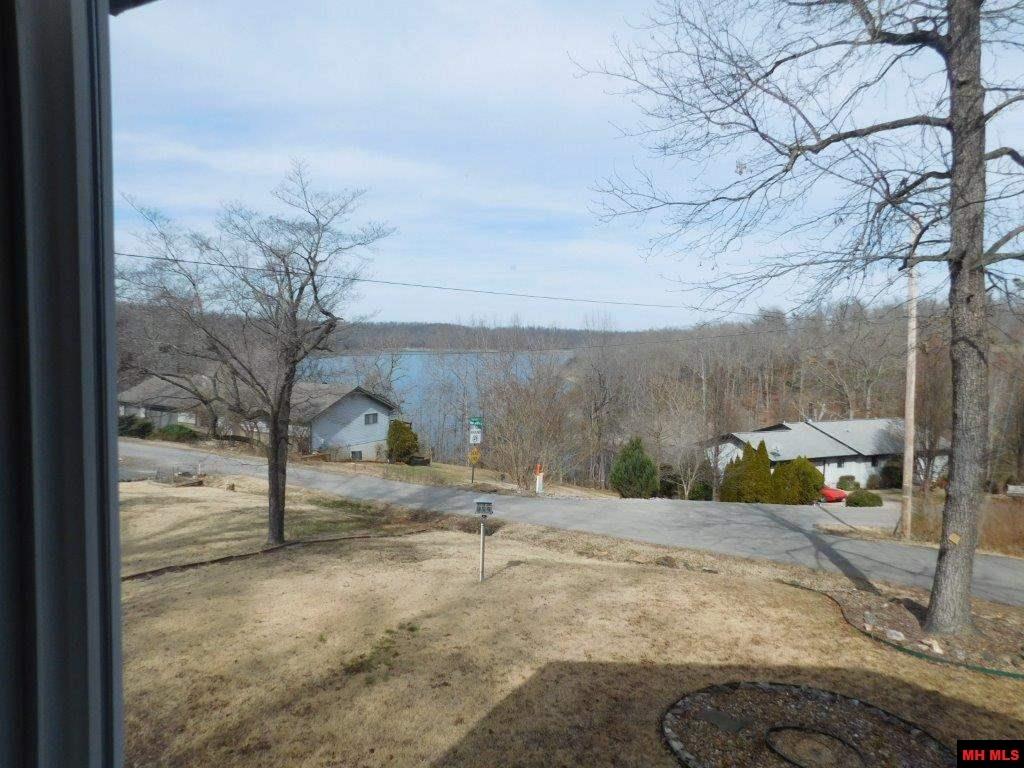 103 MARGARET LANE, Bull Shoals, AR 72619