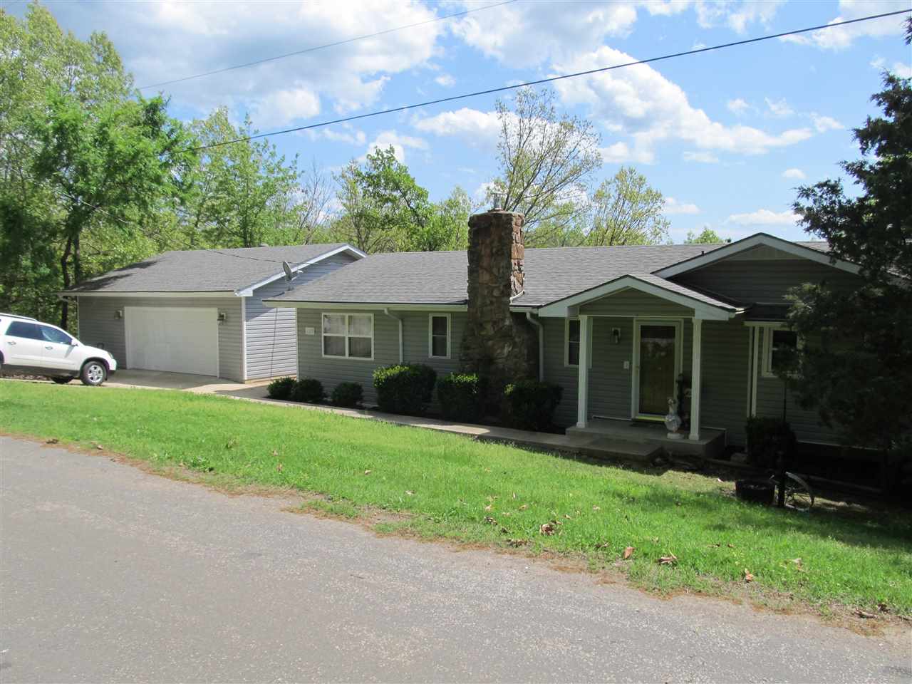1805 LAKESHORE ROAD, Bull Shoals, AR 72619