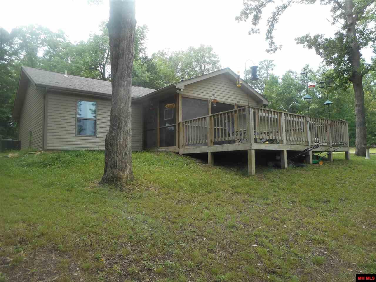 3005 CR 36, Clarkridge, AR 72623