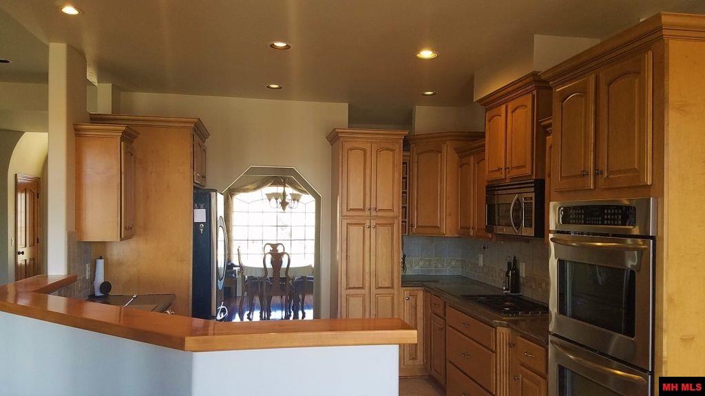 310 LAKE POINTE DRIVE, Clarkridge, AR 72623