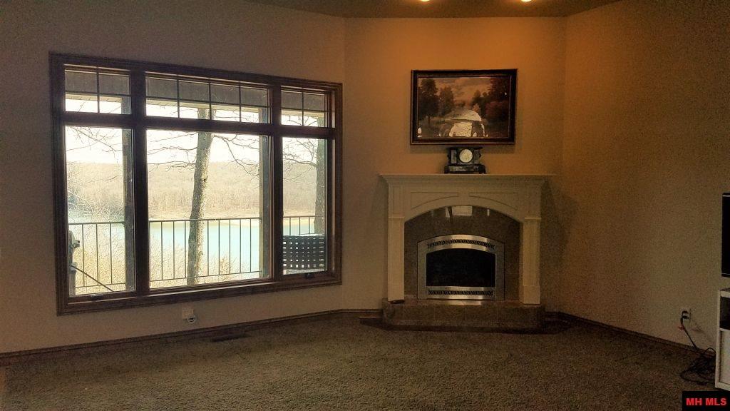 310 LAKE POINTE DRIVE, Clarkridge, AR 72623