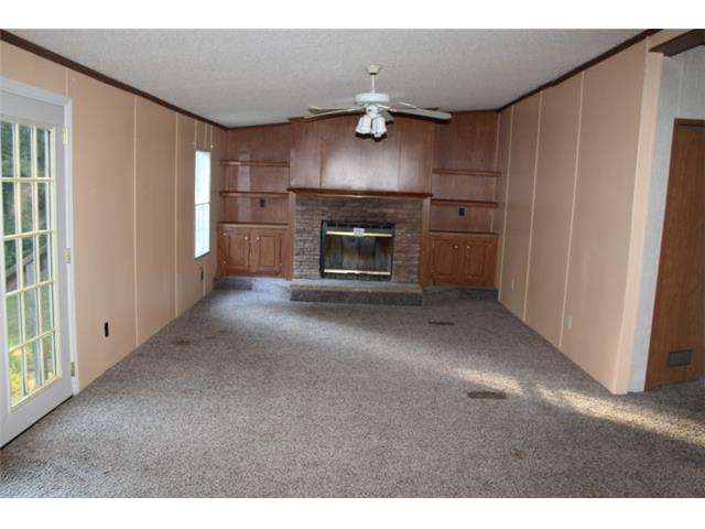 511 Landrey LnClarkridge, AR, 72623Baxter County