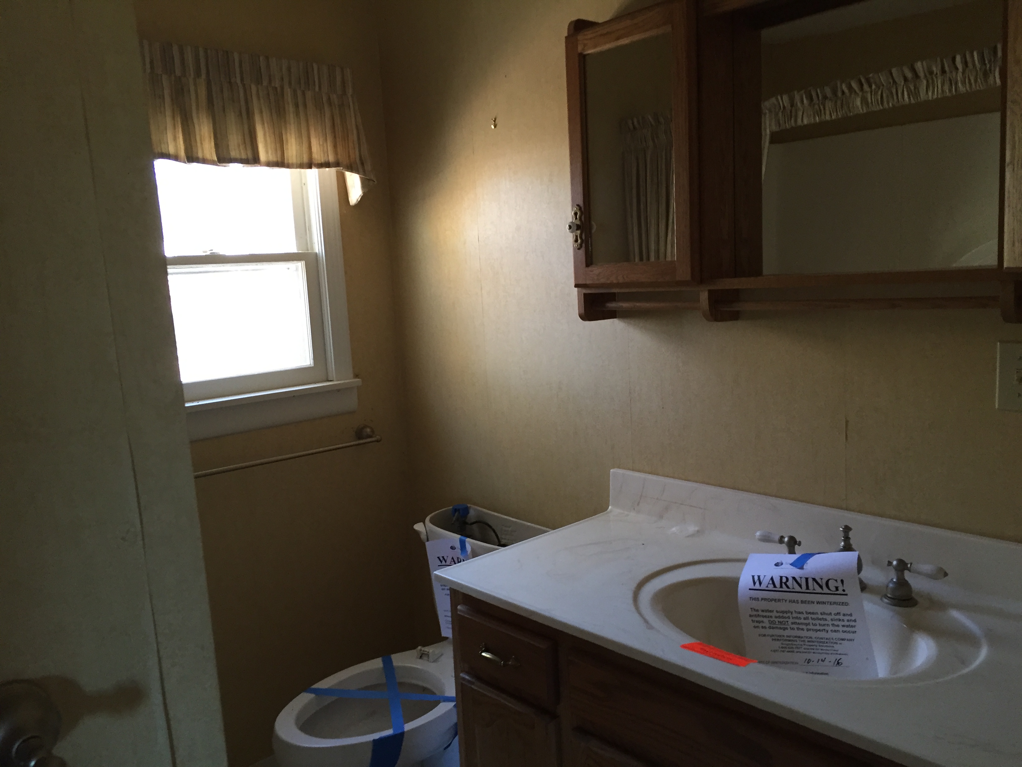323 Harding Boulevard, Cotter, AR 72626