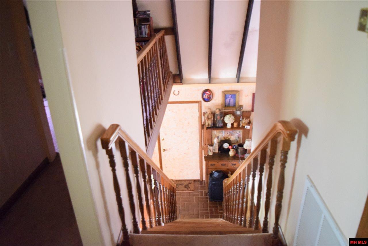 219Bay Shore Drive, Diamond City, AR 72630