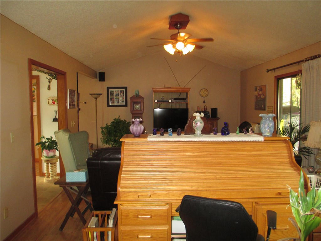 122 StatelineDR, Holiday Island, AR 72631