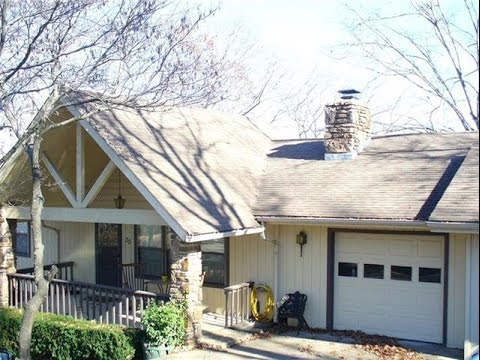 30 Burkmo Ln, Holiday Island, AR 72631