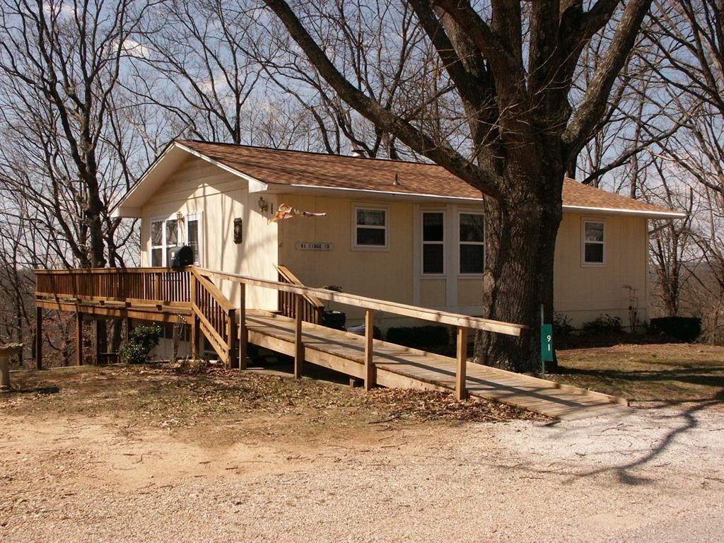 91 RidgeRD, Eureka Springs, AR 72631