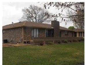65 Holiday Island Dr., Holiday Island, AR 72631