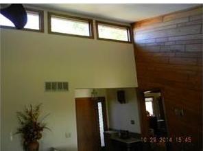 65 Holiday Island Dr., Holiday Island, AR 72631